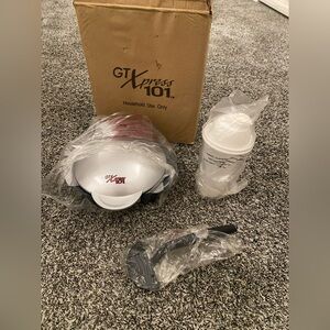 NWT Xpress 101 Grill in Silver